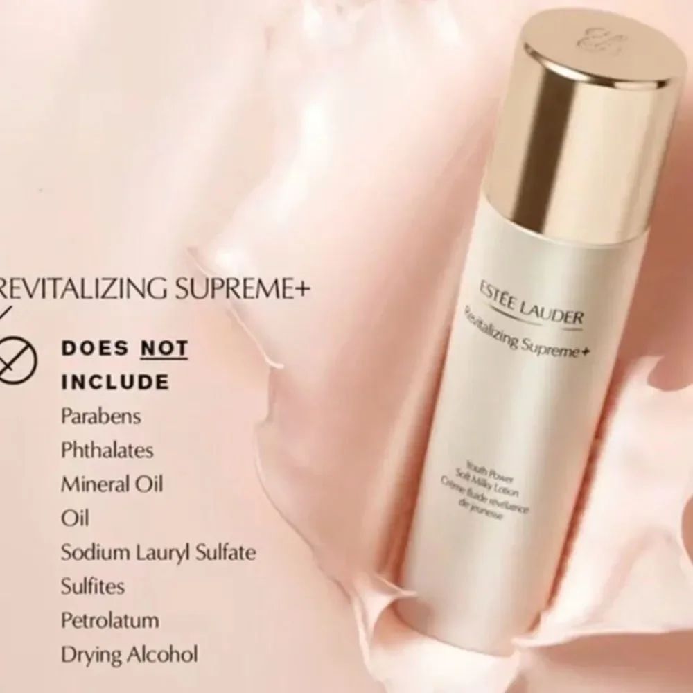 Revitalizing Supreme+ Youth Power Soft
Milky Lotion Moisturizer - Picture 2 of 8